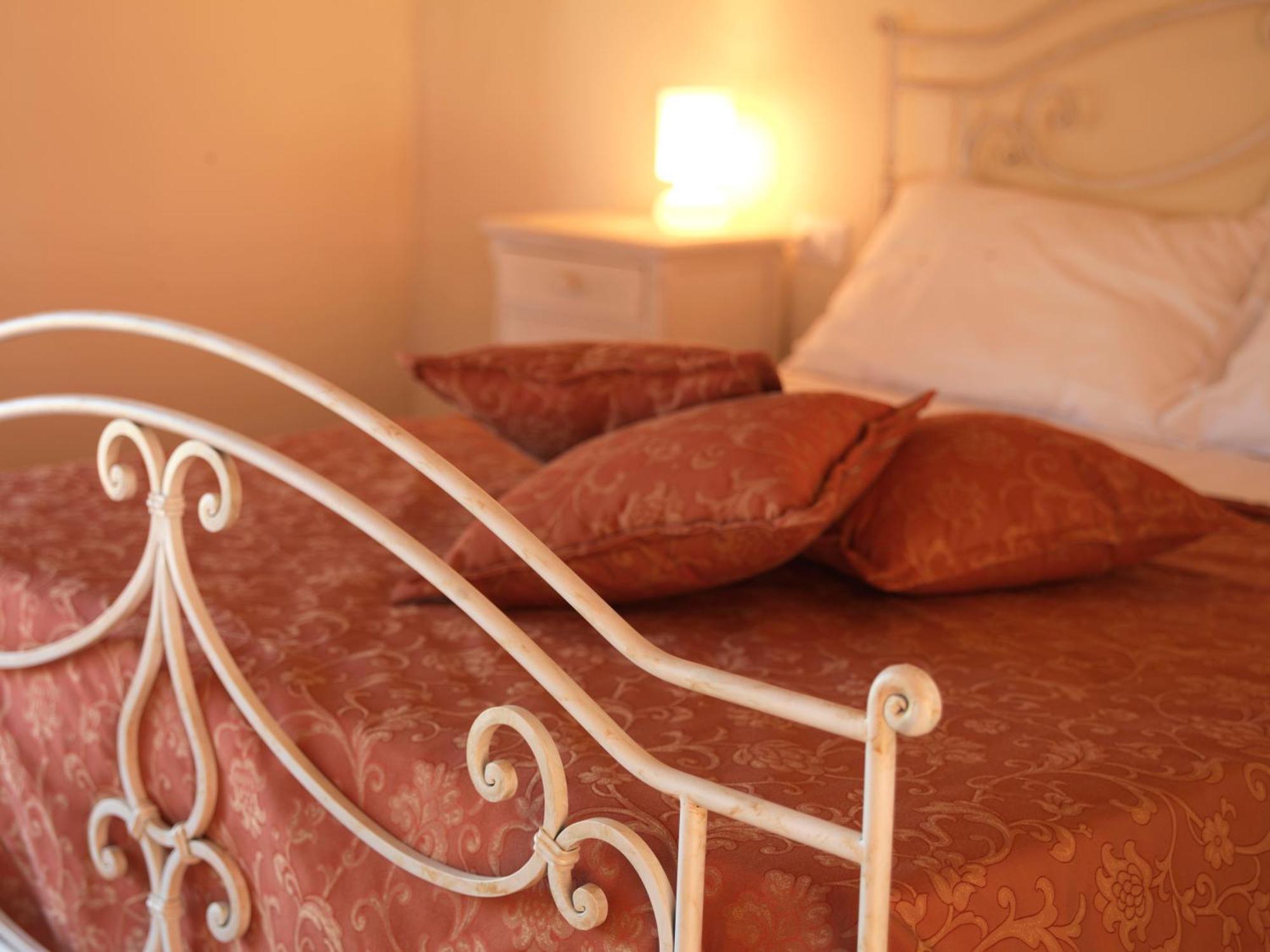 Contado San Lorenzo B&B And Wine Castilenti Exterior photo