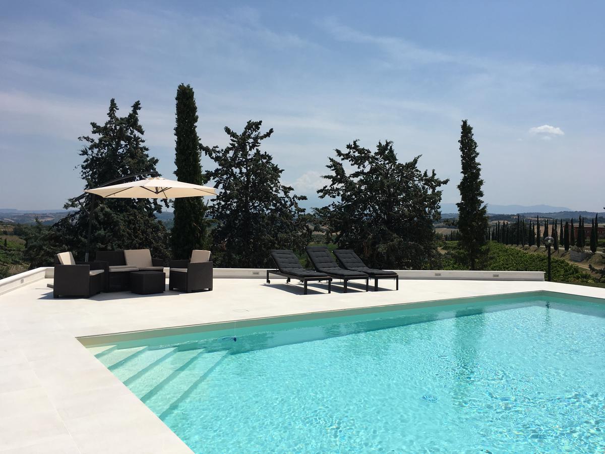 Contado San Lorenzo B&B And Wine Castilenti Exterior photo